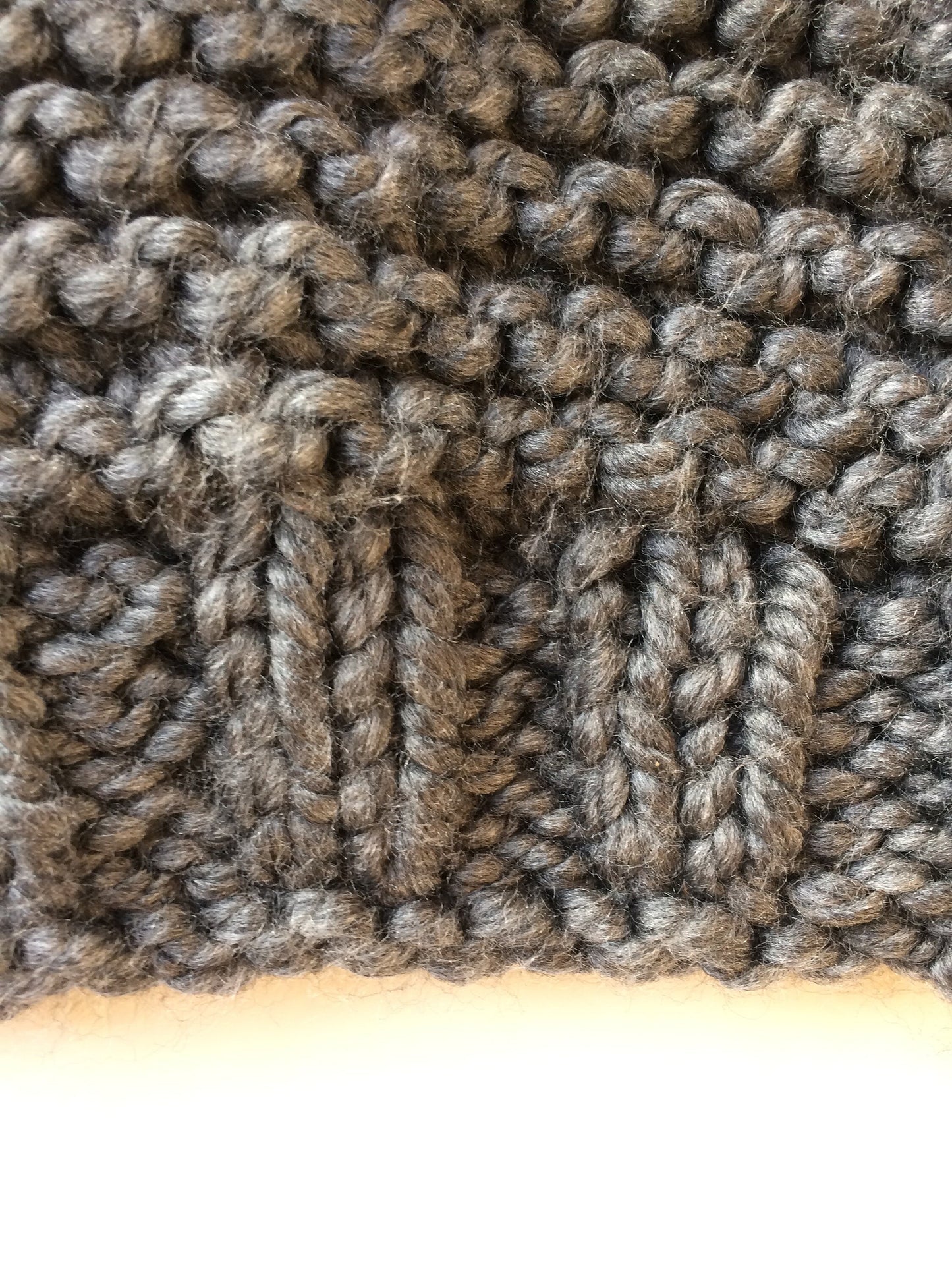 Oversized Mid Cardigan wiith Arm Warmer Knitting Pattern