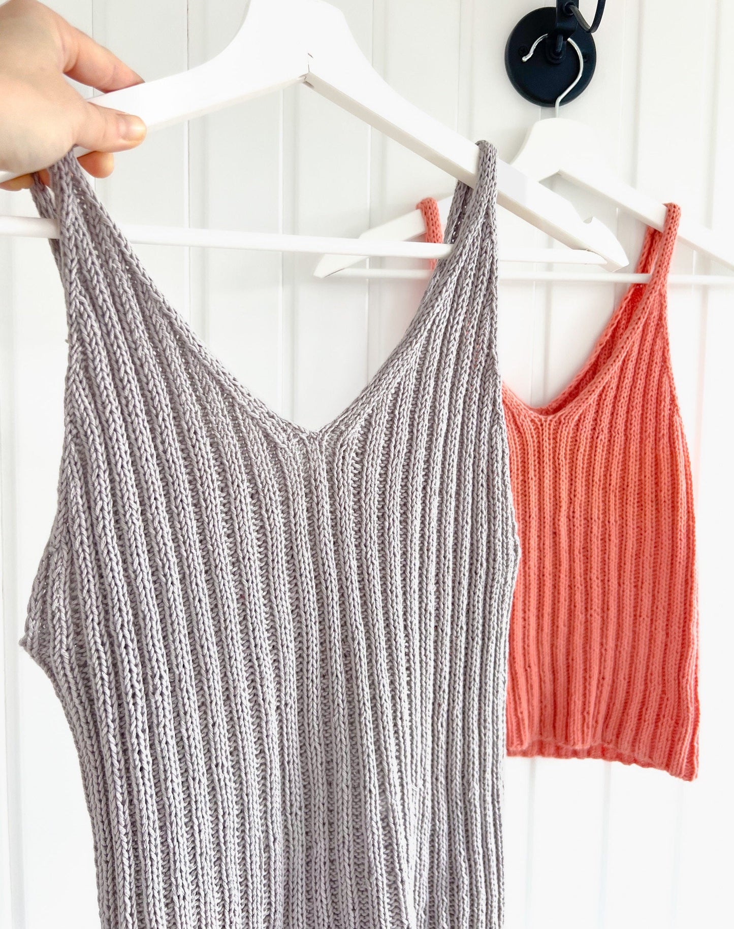 Summer Ribbed Vneck Tank Top Knitting Pattern