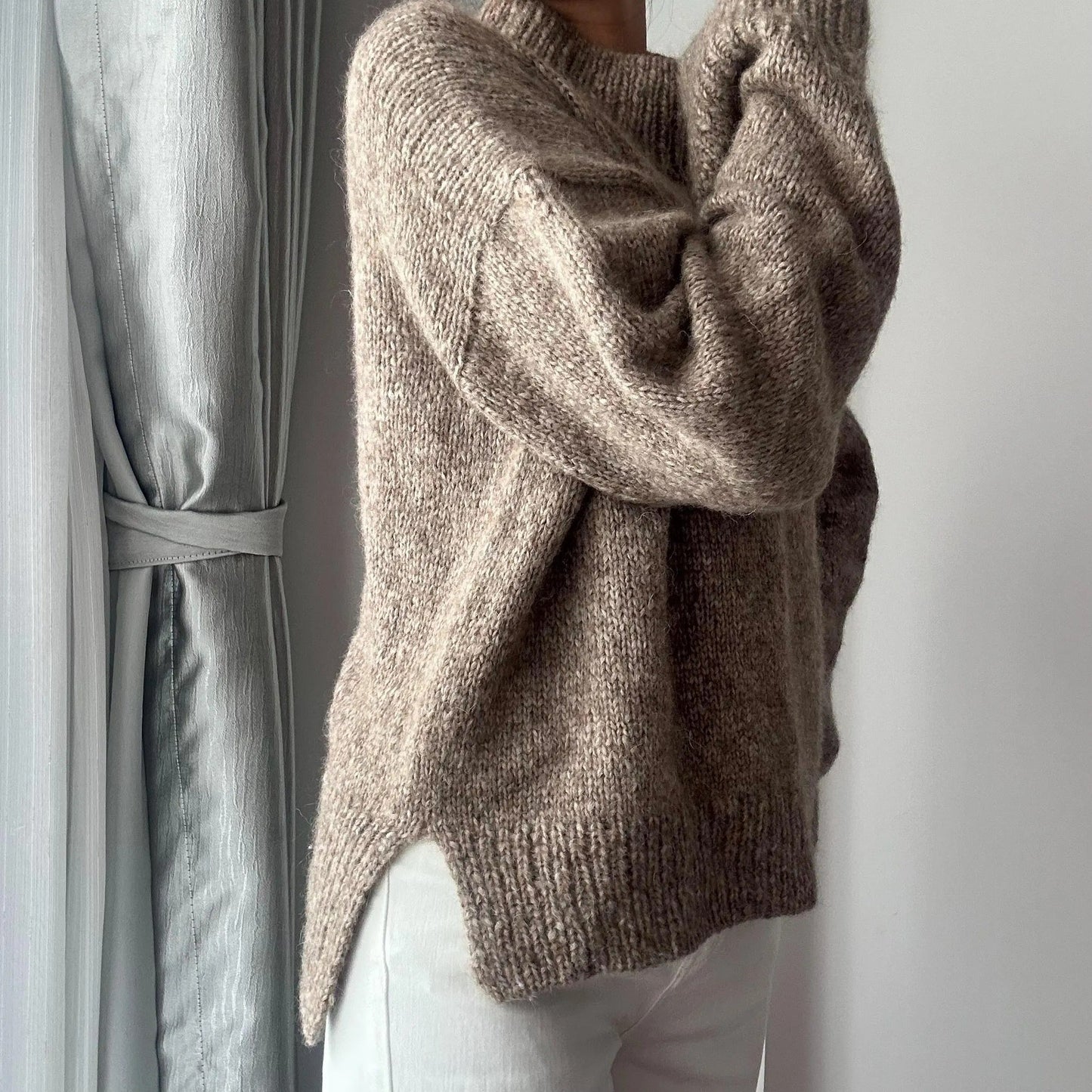 Low Collar Basic Pullover Sweater Knitting Pattern