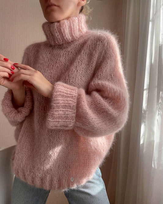 Fashionable Chunky Neckline Sweater Knitting Pattern